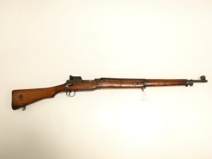 Lot 701: 1916-1917 Enfield .303 Pattern 14 #ERA 610634 EU Deac