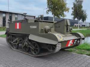 Lot 704: 1942 Universal Carrier Mk I*