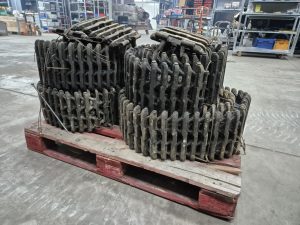 Lot 705: WW II Universal Carrier Tracks